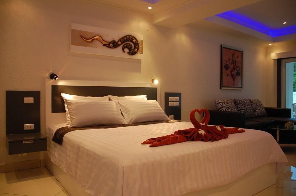 פאטאיה Sirikarn Residence & Luxury Apartments מראה חיצוני תמונה