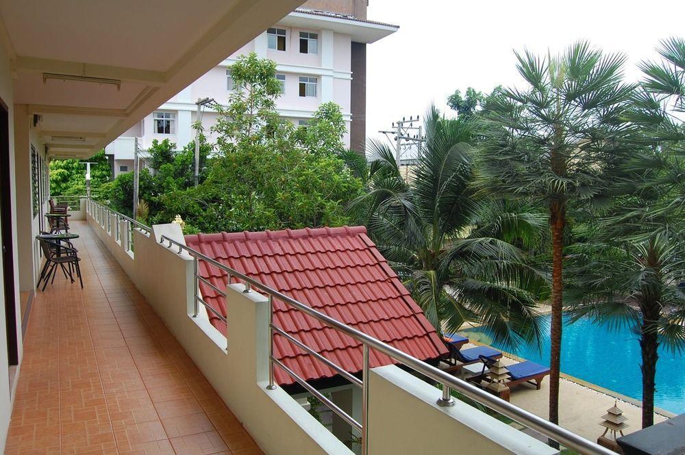 פאטאיה Sirikarn Residence & Luxury Apartments מראה חיצוני תמונה