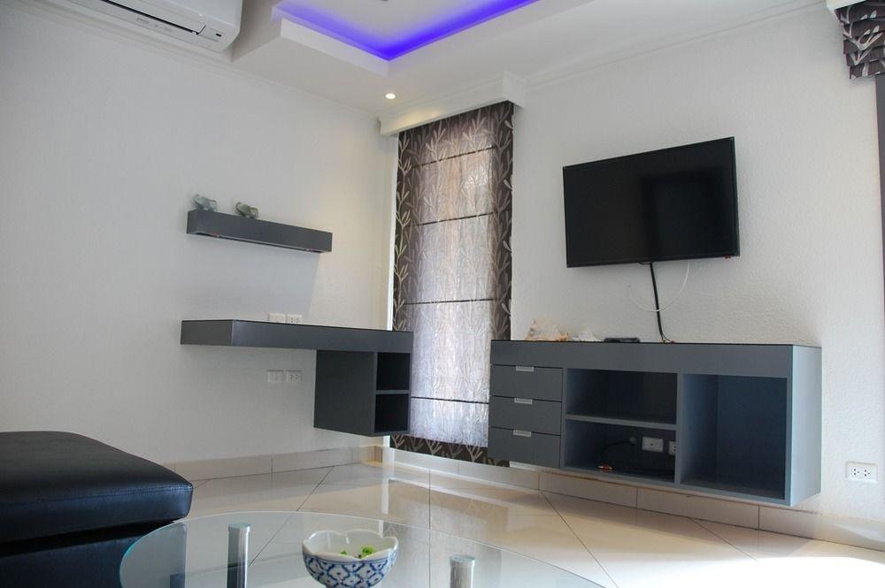 פאטאיה Sirikarn Residence & Luxury Apartments מראה חיצוני תמונה
