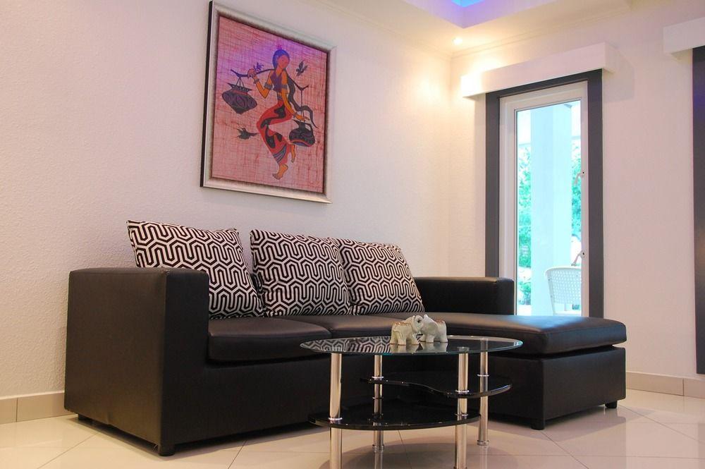 פאטאיה Sirikarn Residence & Luxury Apartments מראה חיצוני תמונה