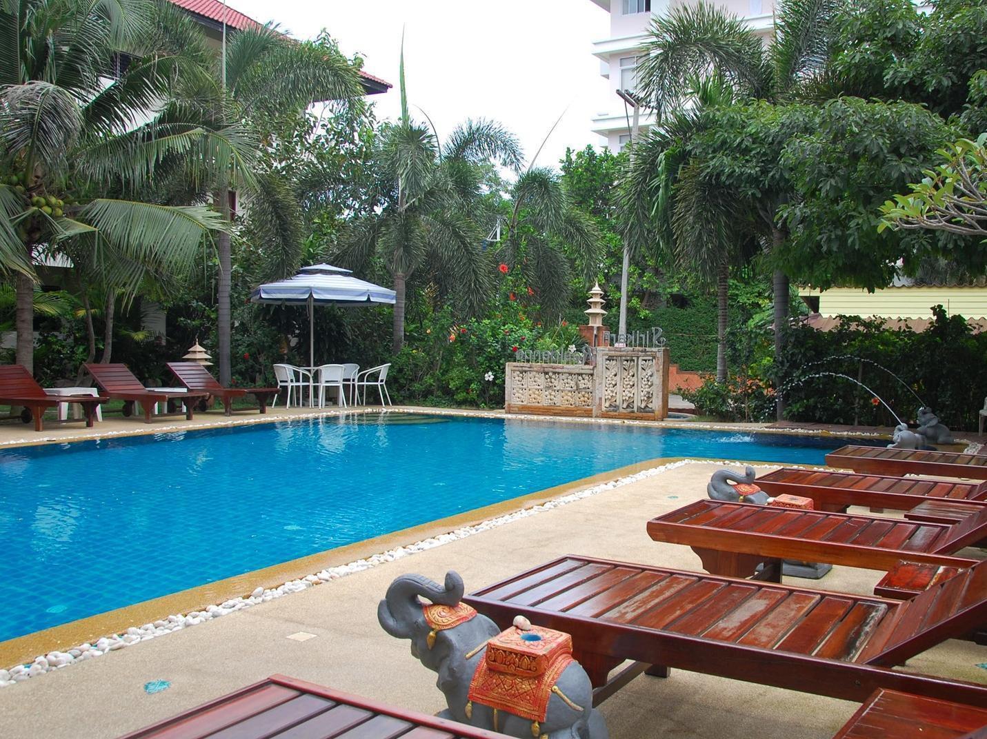 פאטאיה Sirikarn Residence & Luxury Apartments מראה חיצוני תמונה